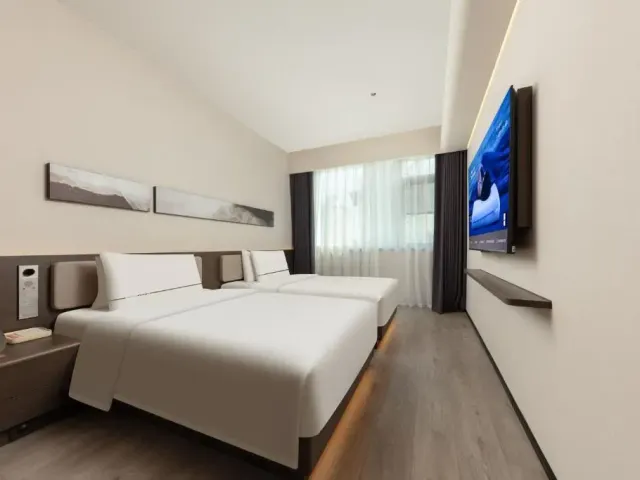 Atour Hotel Ningbo Railway Station Tianyige Moon Lake，照片 9